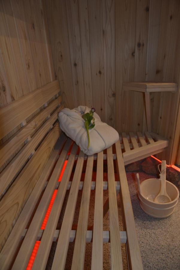 Eifel Kate, Relaxen Mit Sauna Und Whirlpool Dahlem  Bagian luar foto