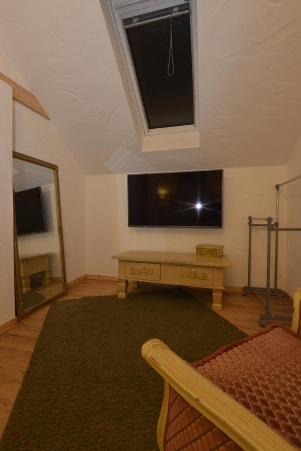 Eifel Kate, Relaxen Mit Sauna Und Whirlpool Dahlem  Bagian luar foto